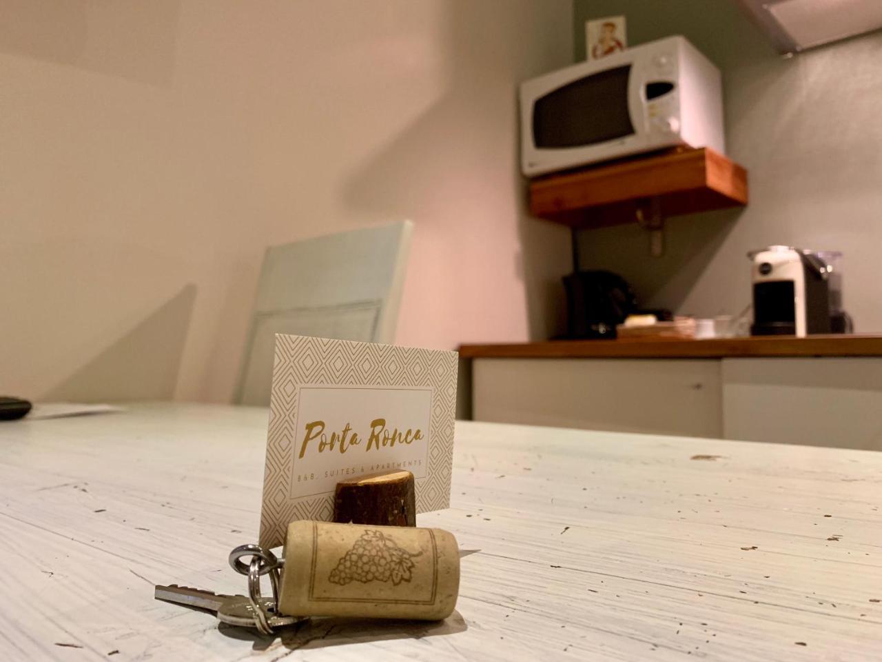 Porta Ronca - B&B, Suites & Apts ロー エクステリア 写真